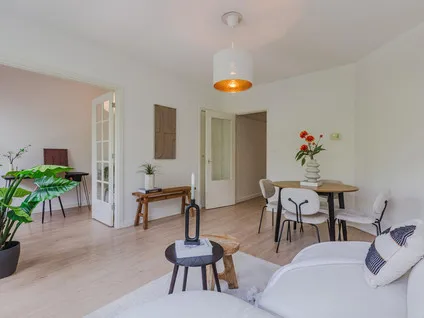Studio te koop: Jasper Leijnsenstraat 3-2, Landlust-Zuid Amsterdam