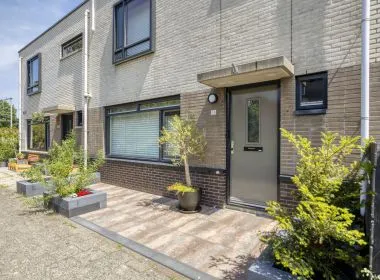 Terraced house for sale: Java 38, Azië Purmerend