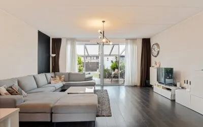 Tussenwoning te koop: Javalaan 23, Oosterheem-Zuid-West Zoetermeer