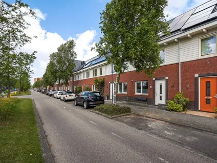 Tussenwoning te koop: Javalaan 488, Oosterheem-Zuid-West Zoetermeer