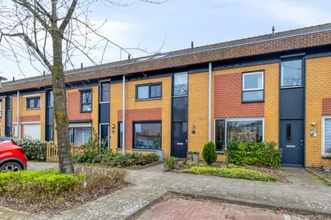Tussenwoning te koop: Jazzsingel 30, Othene Terneuzen