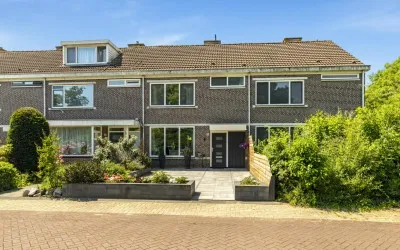 Tussenwoning te koop: Jean Monnetstraat 268, De Maer Heemskerk