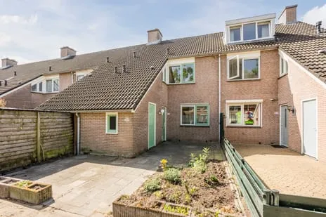 Tussenwoning te koop: Jellissenkamp 84, Gerenlanden Zwolle
