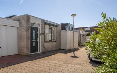Tussenwoning te koop: Jeltje de Bosch Kemperstraat 95A, Heuvelweg Alphen Aan Den Rijn