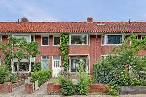 Tussenwoning te koop: Jeroen Boschstraat 10, Jan van Scorelbuurt Leeuwarden