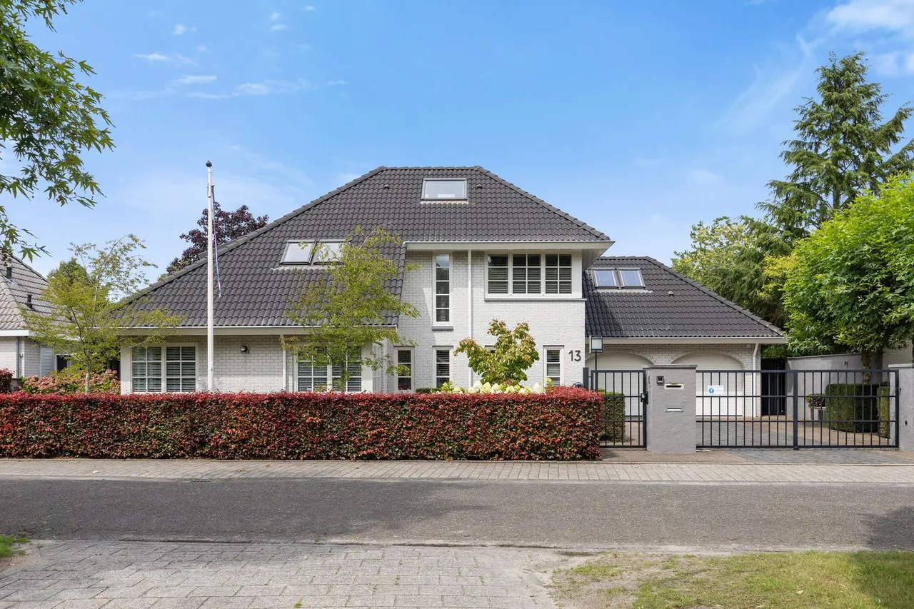 Vrijstaande woning te koop: Jeroen Boschstraat 13, Waalwijk
