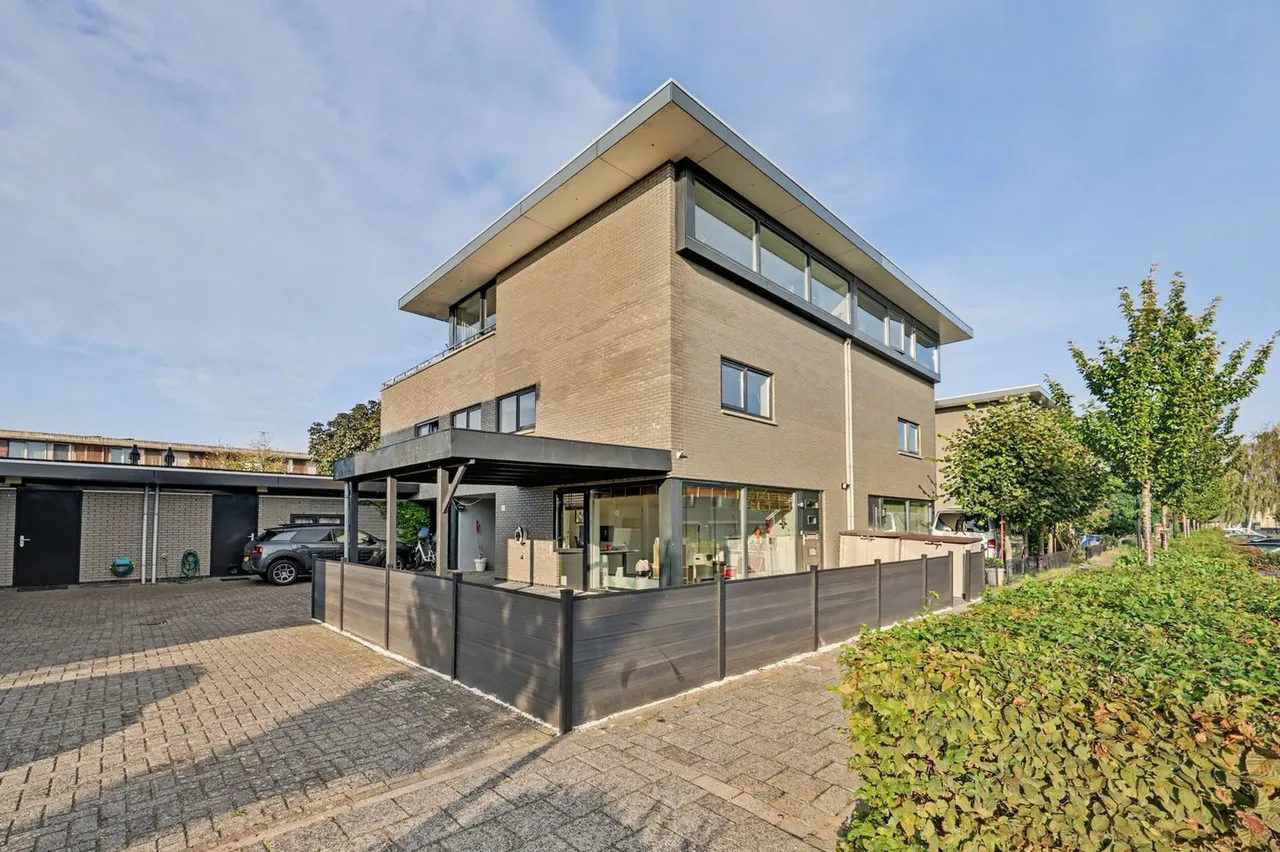 Appartement te koop: Jerseystraat 43, Almere