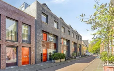 Tussenwoning te koop: Jeudje 18, Binnenstad - Buurt 10 00 Hoorn