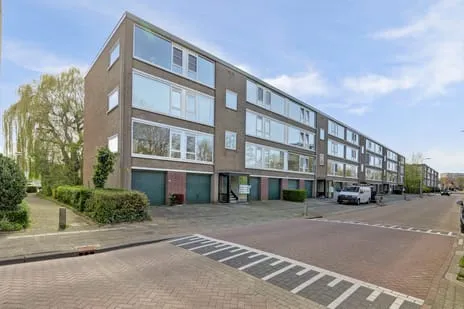 Appartement te koop: Jhr. De Savornin Lohmanstraat 61, West Ridderkerk