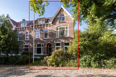 Twee-onder-één-kap te koop: Jhr Strick van Linschotenlaan 3, Veerallee Zwolle