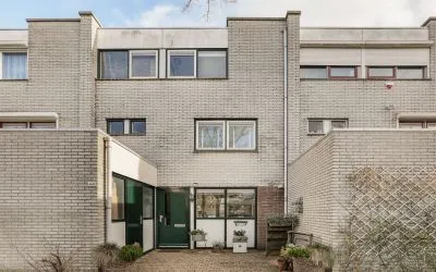 Tussenwoning te koop: Jimi Hendrixstraat 44, Muziekwijk N.-Zuidwest Almere