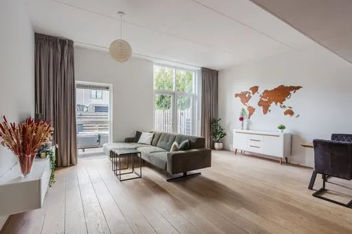 Woning te koop: Jimi Hendrixstraat, Muziekwijk N.-Zuidwest Almere