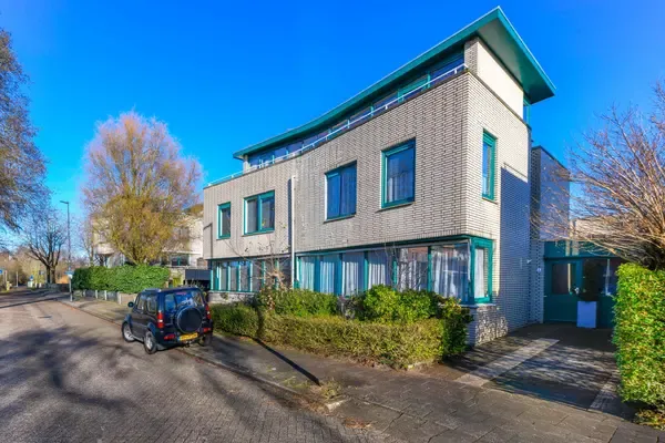 Tussenwoning te koop: Jinnahsingel 6, Rotterdam