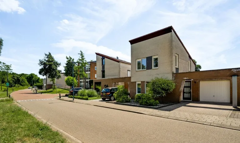 Tussenwoning te koop: Jo calsstraat 22, Herten