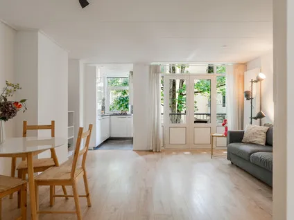 Appartement te koop: Joan Melchior Kemperstraat 85-2, Fannius Scholtenbuurt Amsterdam