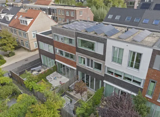 Tussenwoning te koop: Joan Willem Frisostraat 8, Leiden