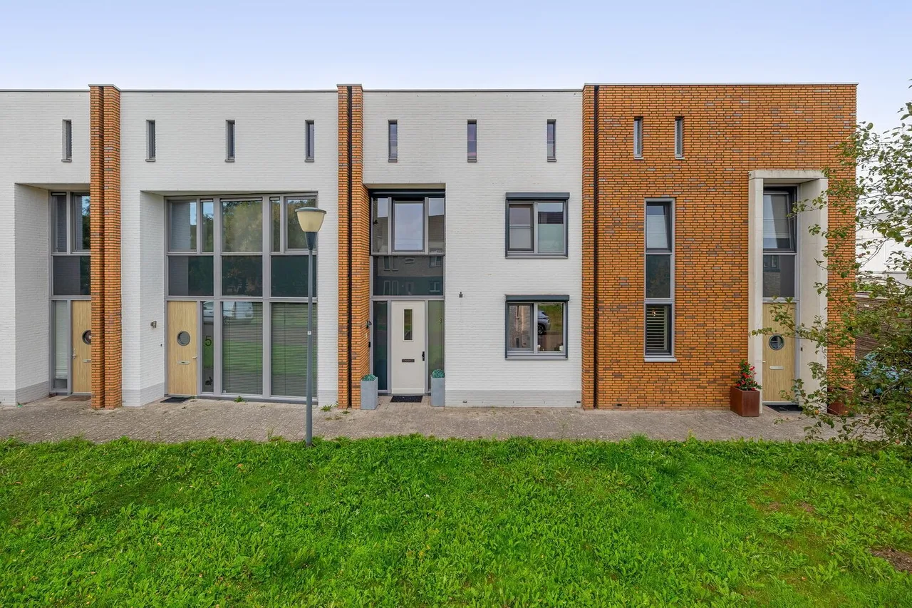 Tussenwoning te koop: Joep Naninckstraat 3, Waalwijk