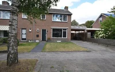Hoekwoning te koop: Joh. Falkenastraat 31, Burgum