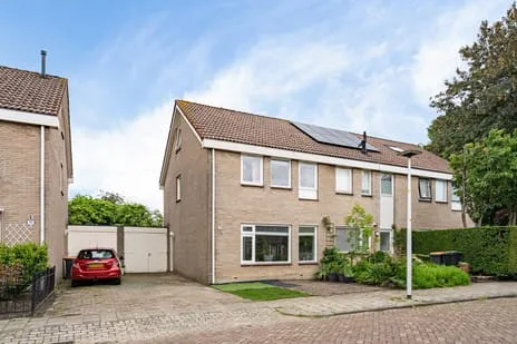 Tussenwoning te koop: Johan Buziaustraat 33, Molendijkhoek Hengelo
