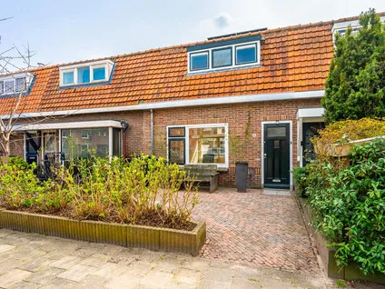 Tussenwoning te koop: Johan de Meesterstraat 18, Centrumschil-Noord Zeist