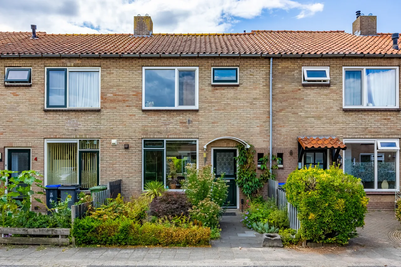 Tussenwoning te koop: Johan Schimmelstraat 6, Naarden