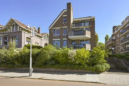 Appartement te koop: Johan van Oldenbarneveltlaan 33C, Statenkwartier 'S-Gravenhage