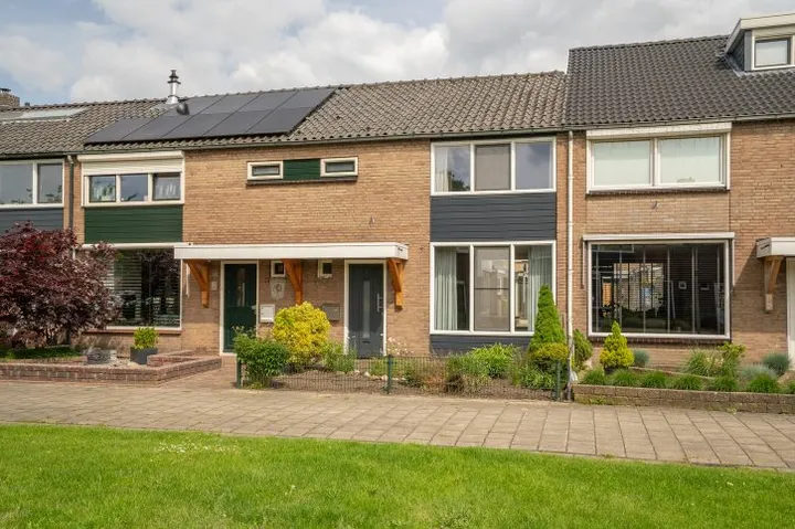 Tussenwoning te koop: Johan Wijnoltsstraat 151, Tubantia-Toekomst Enschede