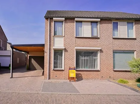 Twee-onder-één-kap te koop: Johan Bastingstraat 17, Kern Koewacht Koewacht