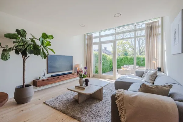 Appartement te koop: Johan de Wittlaan 111, Thamerdal Uithoorn