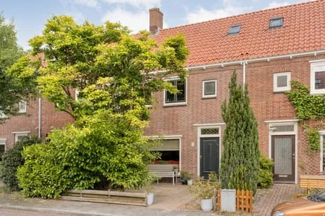 Tussenwoning te koop: Johan de Wittstraat 8, Hogenkamp Zwolle