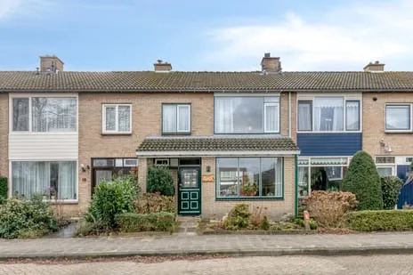 Tussenwoning te koop: Johann Strauszlaan 14, Akersloot West Akersloot