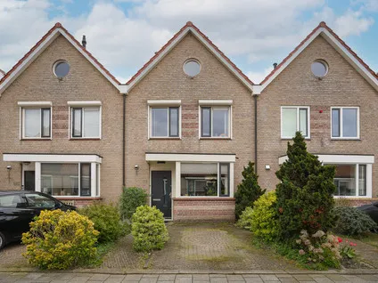Tussenwoning te koop: Johanna Naberstraat 16, Parijsch Landzicht Culemborg