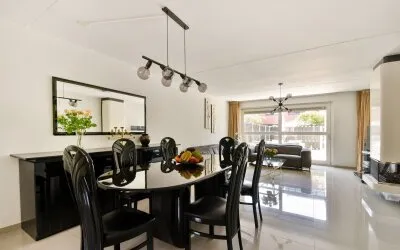 Tussenwoning te koop: Johanna van Duynstraat 17, Prinsenland Rotterdam