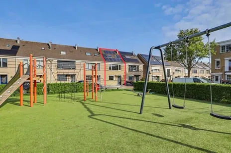 Tussenwoning te koop: Johanna Naber-erf 344, Johanna Naber-erf en omgeving Dordrecht