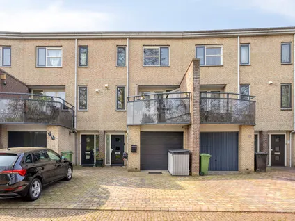 Tussenwoning te koop: Johanna van Gulikstraat 45, Haarwijk West Gorinchem