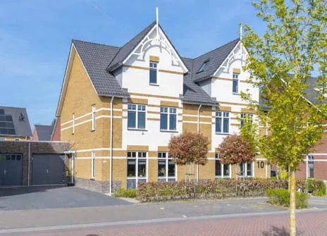 Tussenwoning te koop: Johanna Westerdijklaan 12, Zaltbommel Vergt en omgeving Zaltbommel