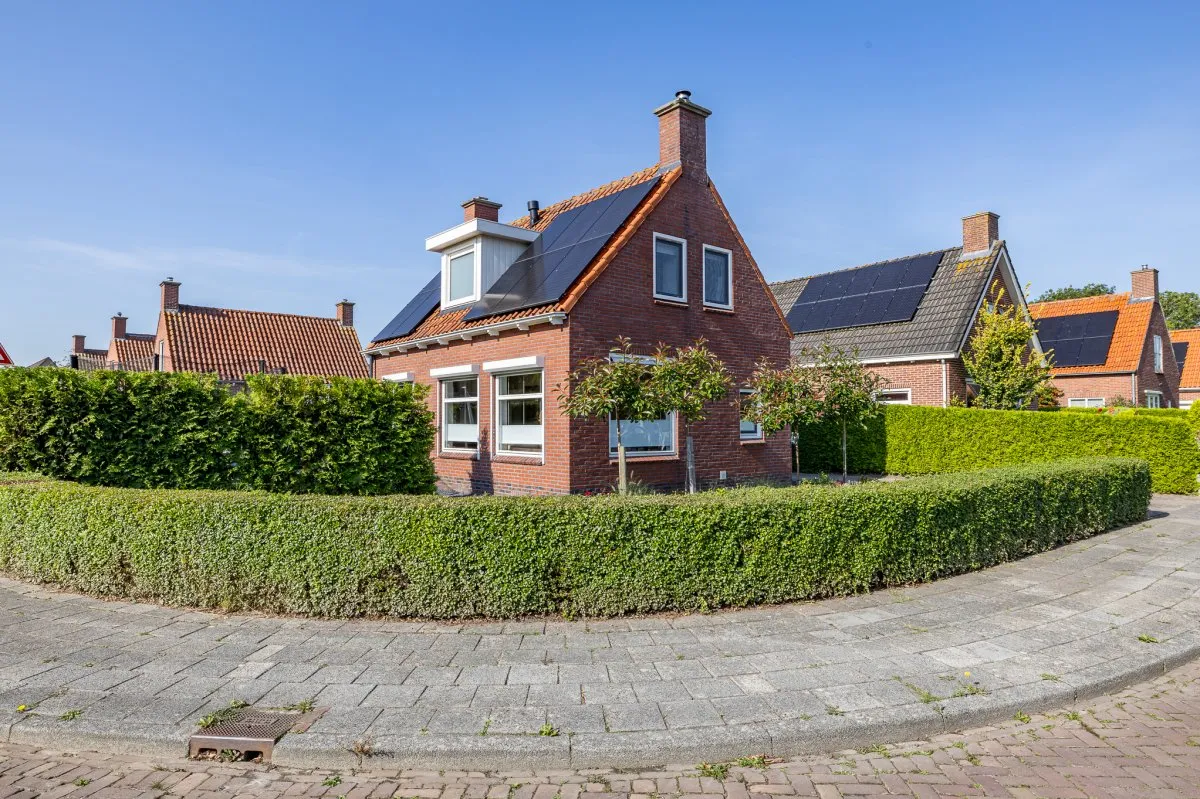 Vrijstaande woning te koop: Johannes Feitostraat 34, Ten Boer