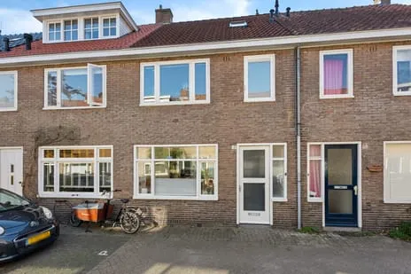 Terraced house for sale: Johannes van Eindhovenstraat 4, Irisbuurt Eindhoven