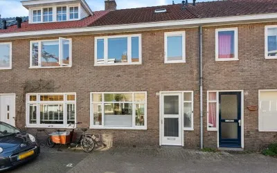 Tussenwoning te koop: Johannes van Eindhovenstraat 4, Irisbuurt Eindhoven