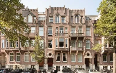 Appartement te koop: Johannes Verhulststraat 24-2, Concertgebouwbuurt Amsterdam