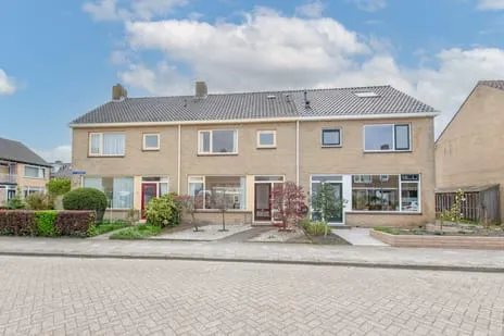 Tussenwoning te koop: Johannes Vermeerstraat 3, Akersloot West Akersloot