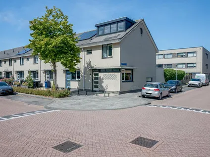 Hoekwoning te koop: John Fordstraat 43, Filmwijk Zuid-zuid van Walt Disneyplts. Almere
