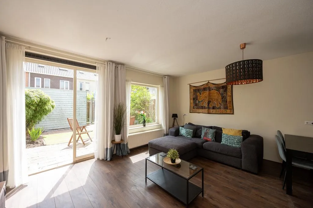 Woning te huur: John Napierstraat, Amsterdam
