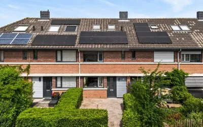 Tussenwoning te koop: John Raedeckerhof 86, Kersenboogerd-Zuid - Buurt 33 06 Hoorn
