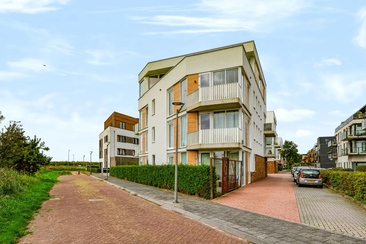Appartement te koop: John Rossweg 37, Almere