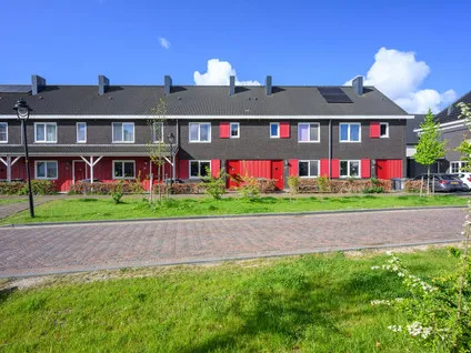 Tussenwoning te koop: John Bardeenstraat 15, Nobelhorst Oost Almere