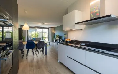 Tussenwoning te koop: John Deelaan 24, Hoofddorp