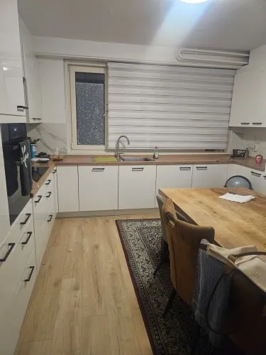 Appartement te koop: John F. Kennedylaan 121, Presidentenbuurt Rijswijk
