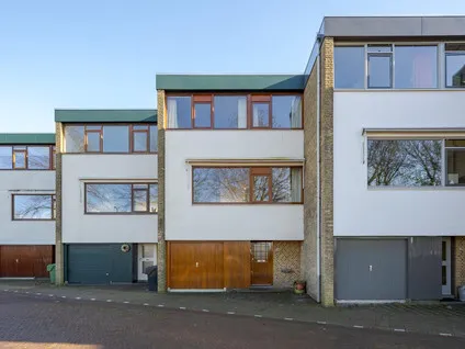 Koopwoning: John F. Kennedyplantsoen 59 in Voorschoten - €650.000 - 202m²