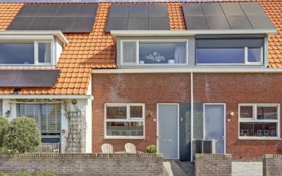 Tussenwoning te koop: John Lennonplein 21, Mortiere I Middelburg